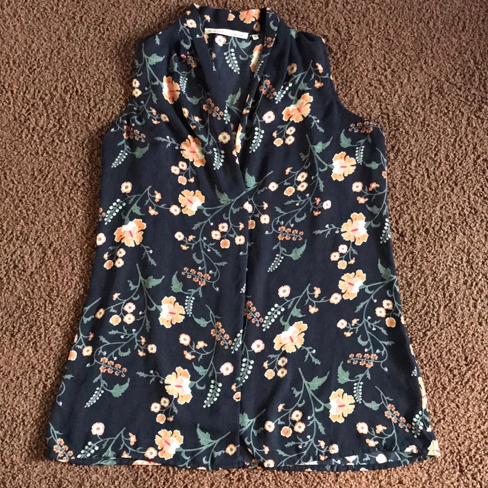 Violet and Claire sleeveless top blouse